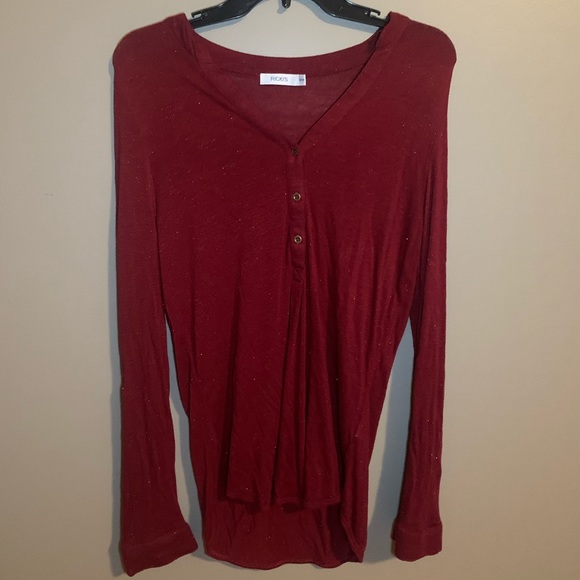 Ricki’s Woman’s Long sleeve top. Size Medium - Picture 1 of 2